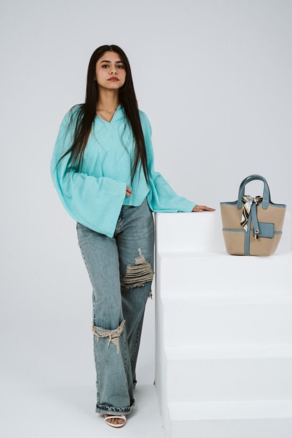 Blouse_84_m_l_xl_950_portrait_1 – Teal