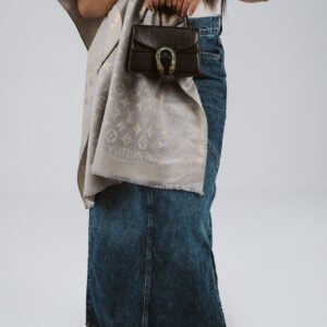 Shawl_67_1100_bag_52_850_Jeep_92_36_38_40_42_1200__1.jpg – Charcoal