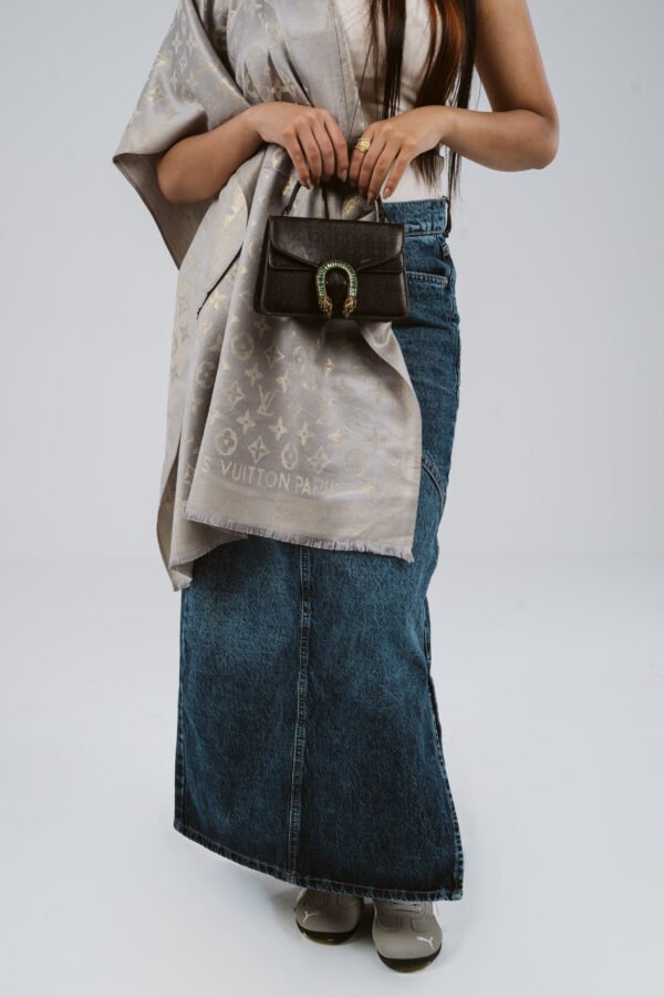 Shawl_67_1100_bag_52_850_Jeep_92_36_38_40_42_1200__1.jpg – Charcoal