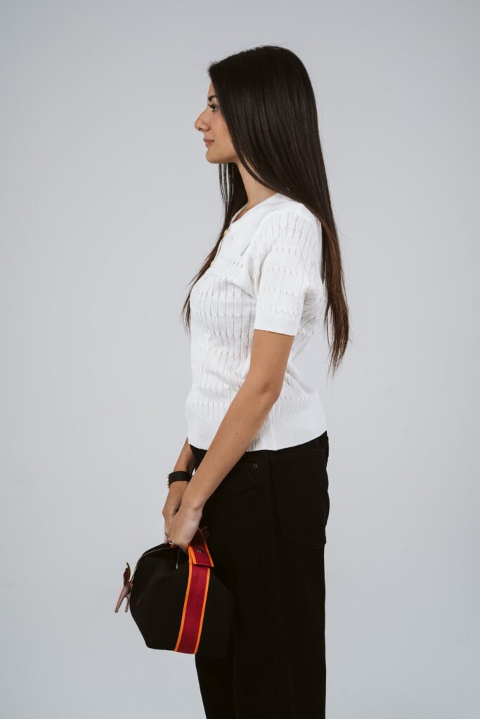 T_shirt_48_One_size_1450_Bag_80__2900_Pants_77_30_32_34_36_38_40_880_2.jpg – White